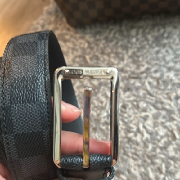 Black Leather Men's Belt - Picture 2 of 7